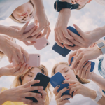 Grupa wsparcia dla&nbsp;młodzieży (16–18 lat) – gdy świat online zaczyna przejmować kontrolę | Lublin